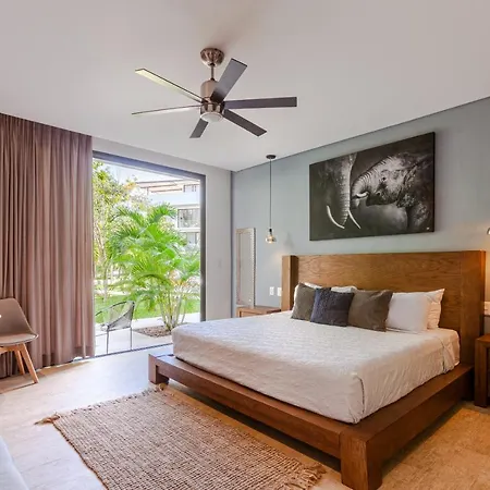 Room Fully Equipped With Free Access To Spa And Gym-3