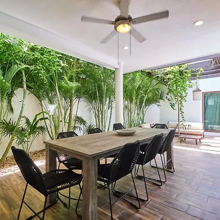 Casa Mallorca Tropical Vibes Private Pool Backyard With Grill Sunroof & Hammock Concierge & Wifi-2