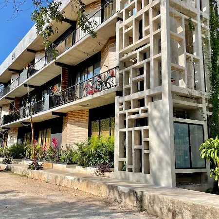 Eco-Chic Condo Halaken-3