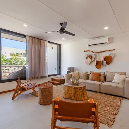 Aru Luxury Condos - Private Pools-3