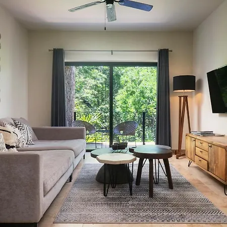 Gorgeous Apt Near Beach In Aldea Zama, Tulum-3