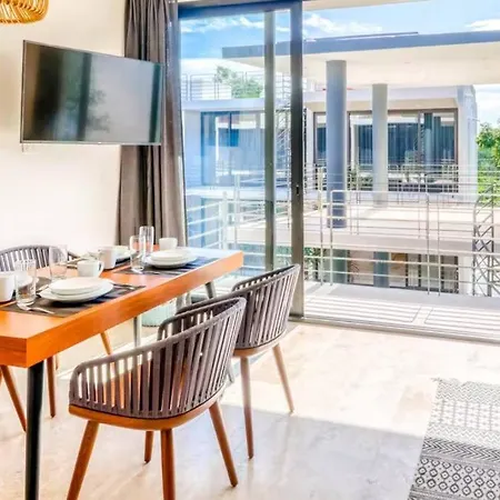 301 Amena Spacious Penthouse Private Pools And View-2