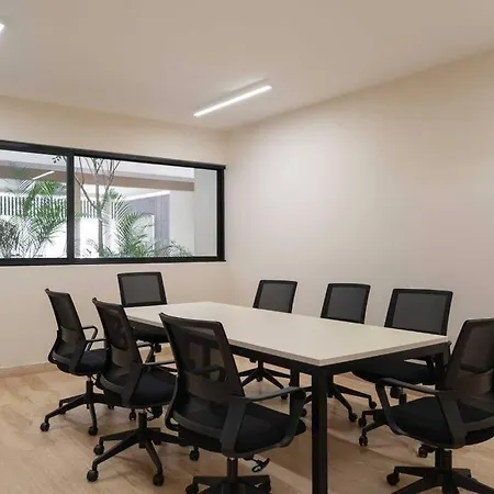 Premium Apartment W/Private Pool & Garden - 4 Pax-2