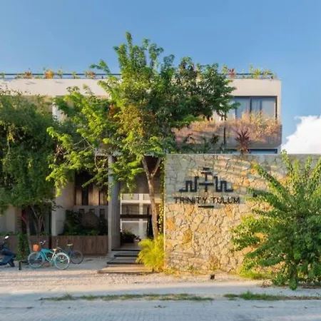 Casa De Maya: Rooftop Infinity Pool, Swim-Up Condo, Spacious, Best Location-2