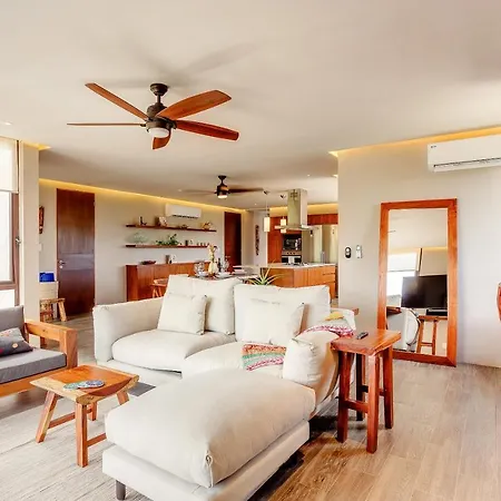 Top Floor Soothing Suite Private Jungle Terrace-2