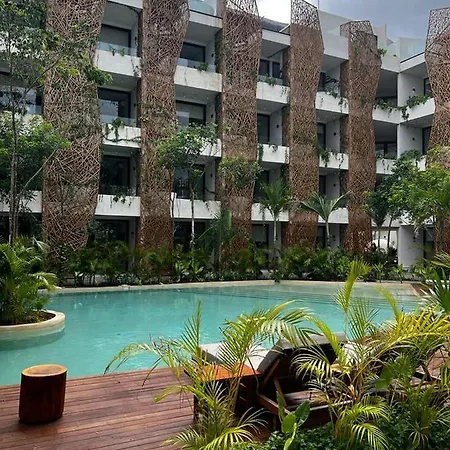 Breathtaking Penthouse Jungle View Private Rooftop Spa-3