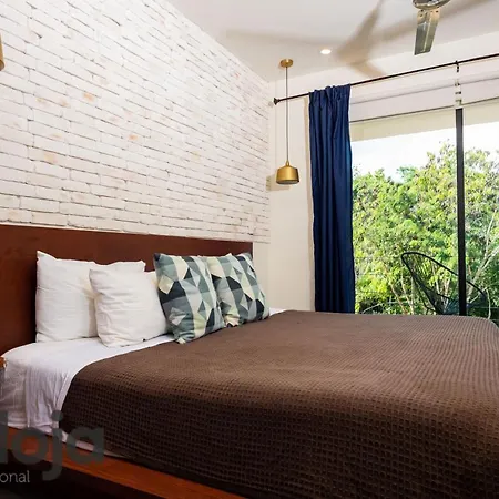 2Br Magnific Space In The Jungle In La Veleta-3