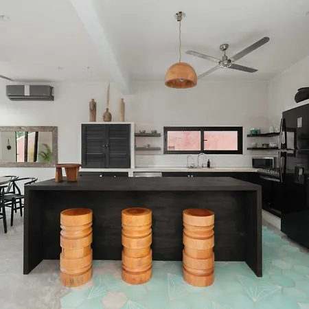 Luxury And Modern! Casa Petra With Private Pool-3