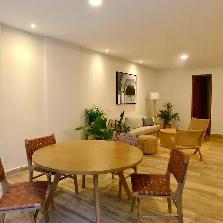 1 Bedroom Apartment Wjungle View Top Lx Amenities-3