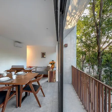2 Bedroom Apt Wamazing Natural Lightinglocation-2