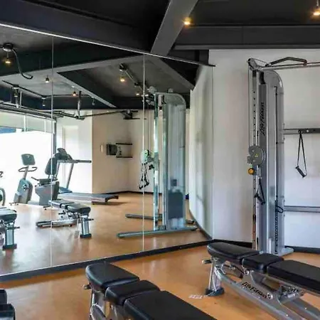 Baeak- A104 Beautiful Studio 360º Rooftop Pool Gym Fast Wifi-2