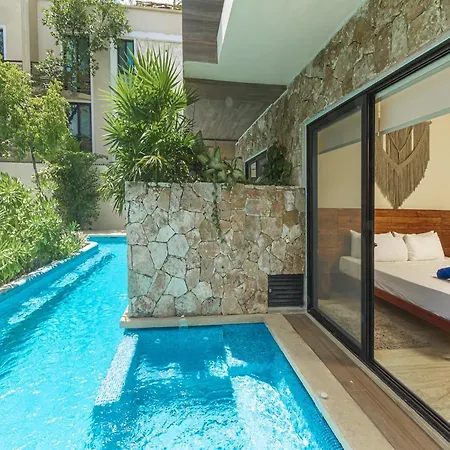 Paramar Ve 005 New Swim Up With Private Jacuzzi-3