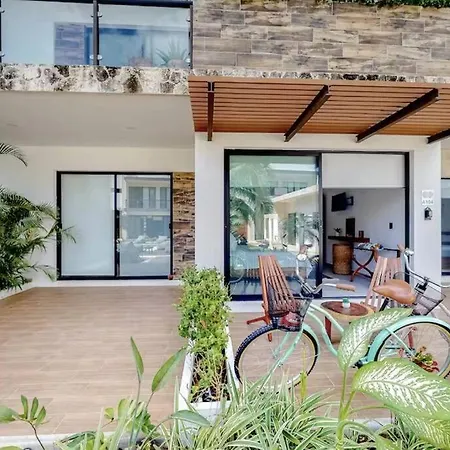 Spacious Condo, beautiful pool, Wi-Fi - Casa Kaanal 104-2