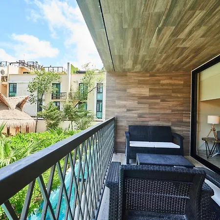 Fascinating Apartment Aldea Zama Balcony With Pool View Shared Pool, Sun Loungers & Palapa-2