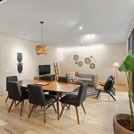 103 Cozy Apartment With Private Terrace 2 Bedroom 2 Ba-2