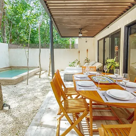 Garden Suite, 3 Habitaciones, 5 Camas Dobles, 1 Sofa Cama-2