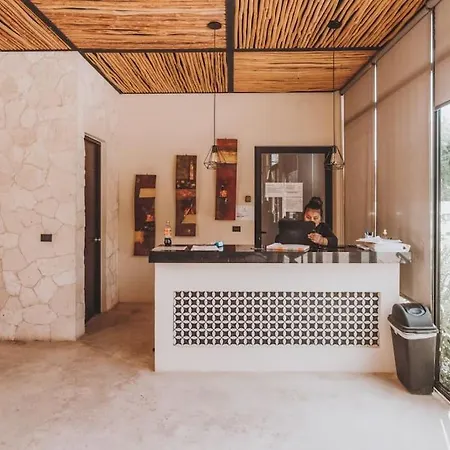Ideal Location Gated Villa W Pool - Hot Tub - Bbq-3