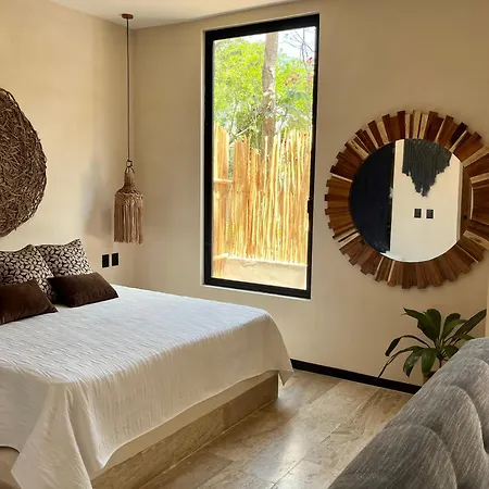 Studio W/Plunge Pool & Kitchen-3