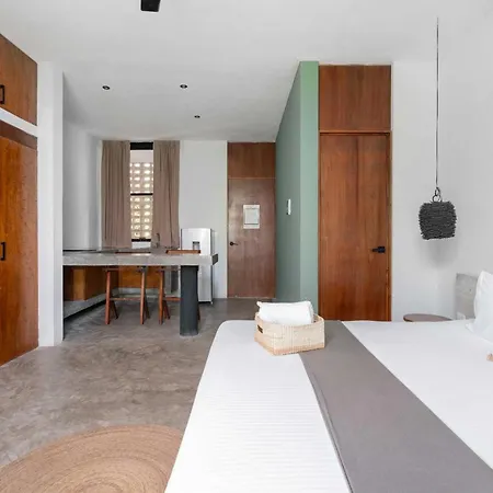 Private Villa - 16 Persons Great Location-2
