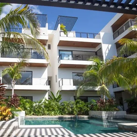 Luxury Apartment With Jacuzzi In Tulum-3