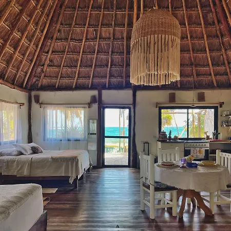 Casa De Mar, Tulum, Hermosa Villa Privada A La Orilla Del Mar Con Cocina-3