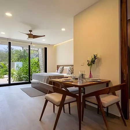 Condo Moots 104 With Private Pool & Rooftop Yoga-2