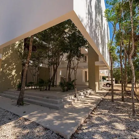 Sak Panoramic Ph With Private Pool & Terrace 306-2