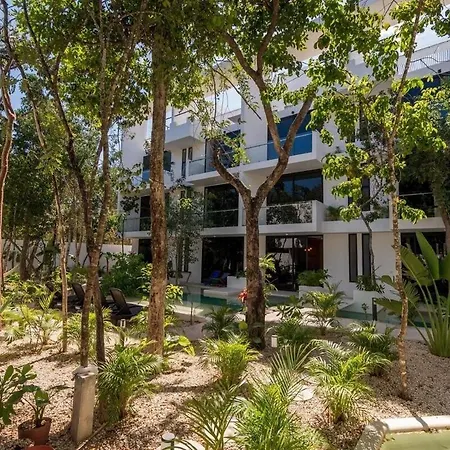 Sak Panoramic Ph With Private Pool & Terrace 306-3