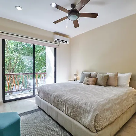 Dorian Gray - Pool & Beach Club Access & 300Mbps Wifi-3