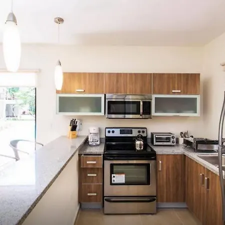 Quiet & Relaxing 2Br Condo In The Most Exclusive Area By Happy Address-2