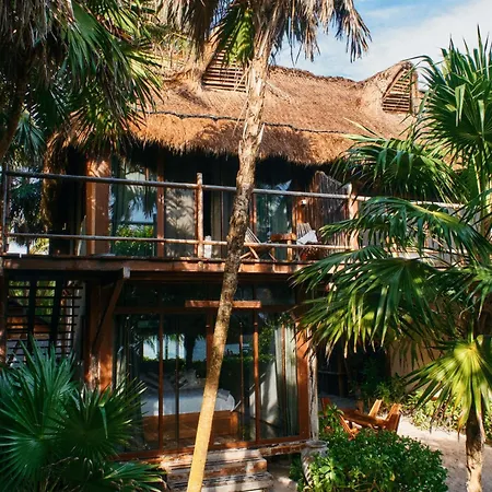 Libelula Tulum Beachfront Hotel-3