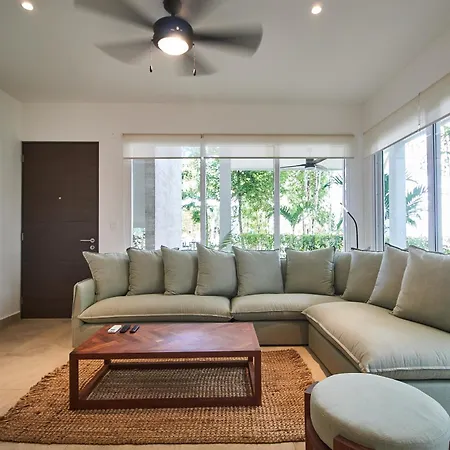 Zama Condo With 2 Pools, Gym, Yoga Deck And Bbq Grill In Top Location-3