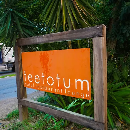 Teetotum Hotel-2