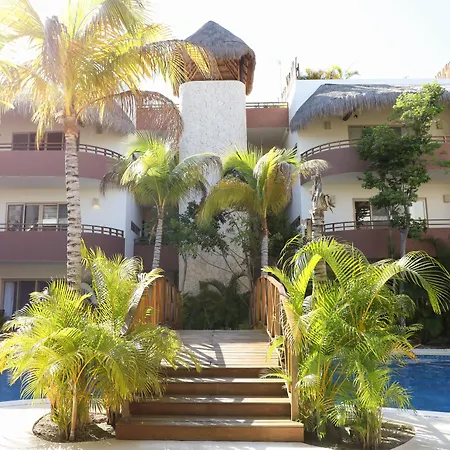 Blue Beach 2 Brm Apt Sleeps 5-3