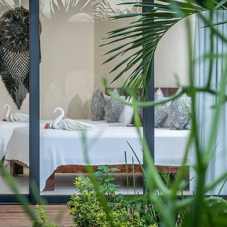 Moonshine Tulum Hotel & Hostel-2