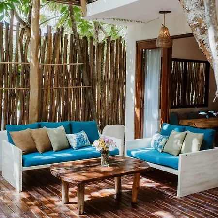 Beachfront Villa Casa Tulum Beach 8-3