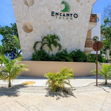 Private Poolside Patio I Bikes & 2 Pools Onsite!-3