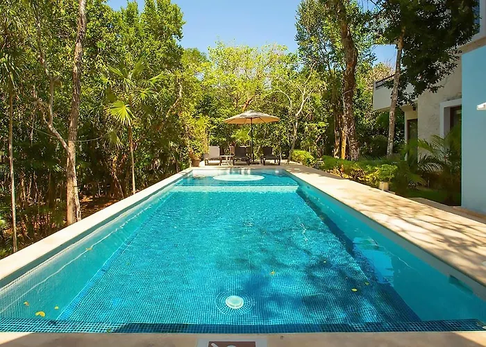 2 Bedroom Apartment Seaside At Lote 49 Akumal By Spot Rentals Tulum admite animales