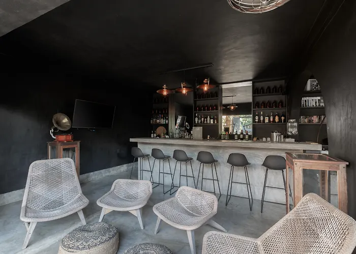 Hôtels à côté de Laguna Kaan Luum