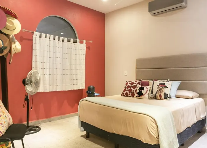 Casa El Faro Is A Spacious 4 Bedroom House With A Pool Tulum acceptant les animaux