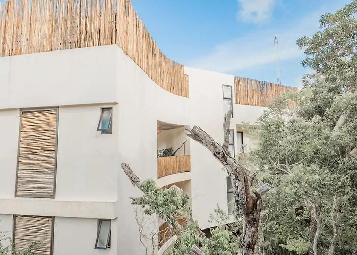 Romantic & Double-Floor Studio In Tulum Private Terrace, Rooftop Pool, Lounge Area & Sunbeds