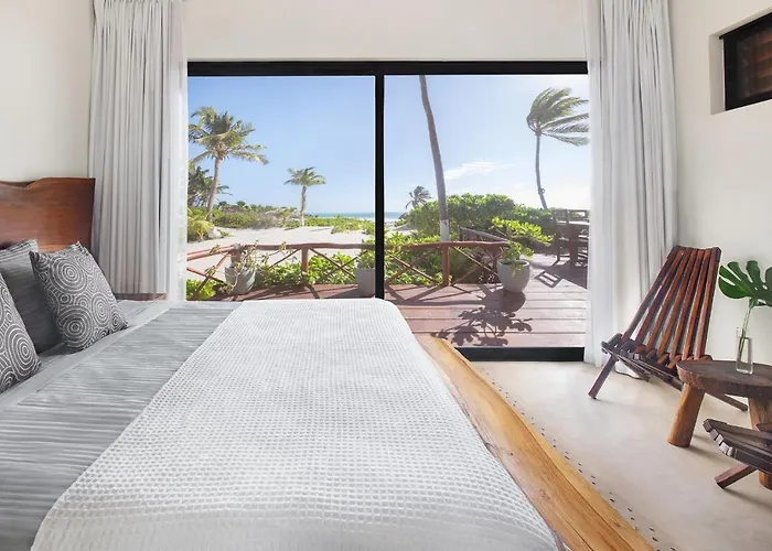 Beachfront Villa Playaaekun Tulum