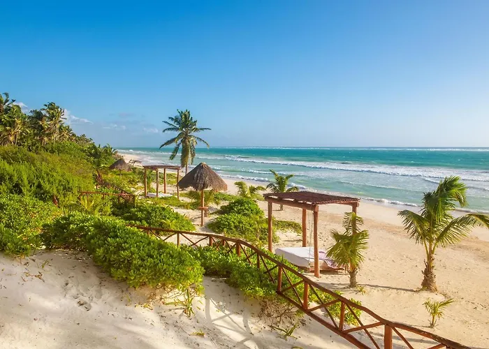 Beachfront Villa Playaaekun Tulum