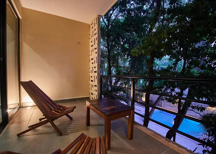 Modern & Fancy Apartment Aldea Zama Balcony With Seating Area Shared Pool Nice Amenities Tulum admite animales
